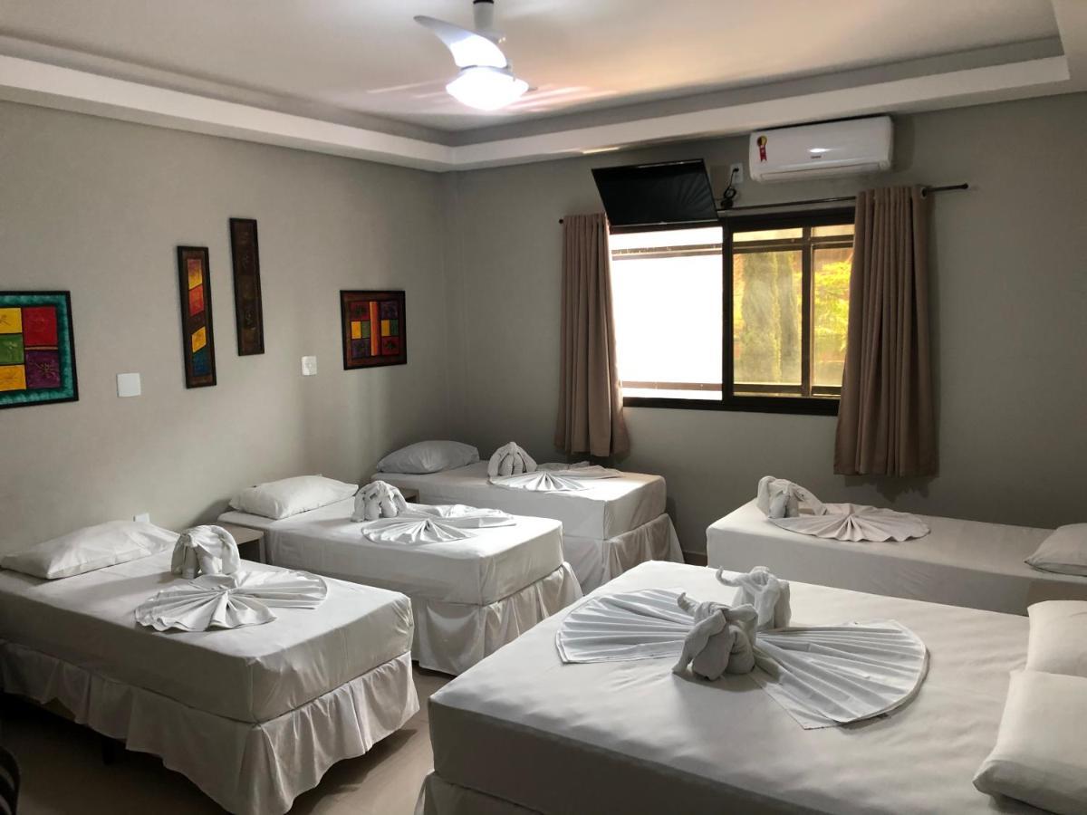 Hotel Santo Graal 阿帕雷西达 外观 照片