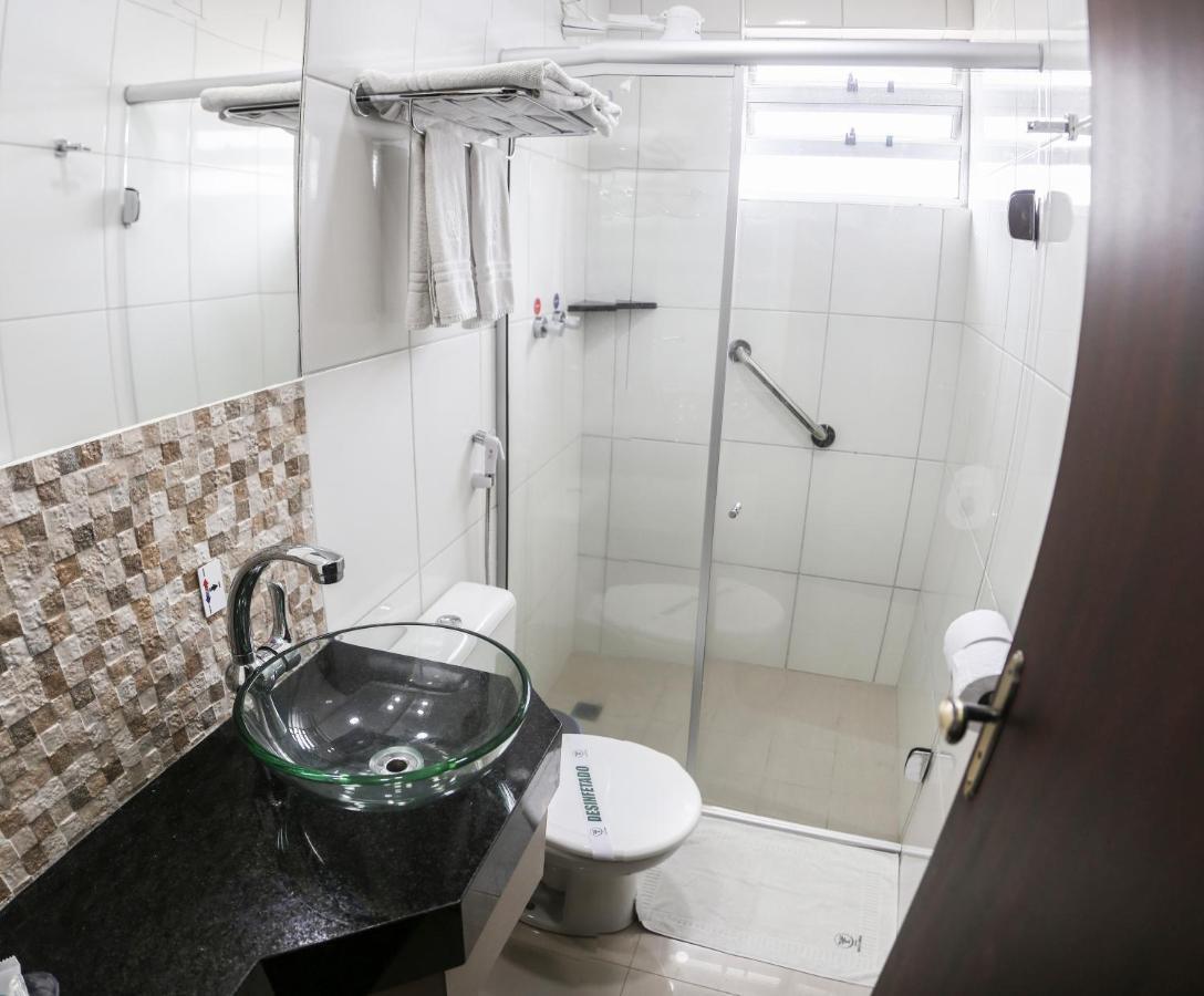 Hotel Santo Graal 阿帕雷西达 外观 照片