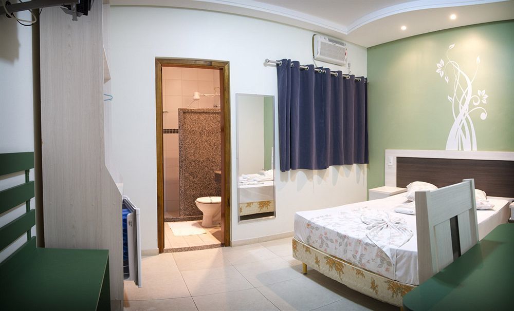 Hotel Santo Graal 阿帕雷西达 外观 照片