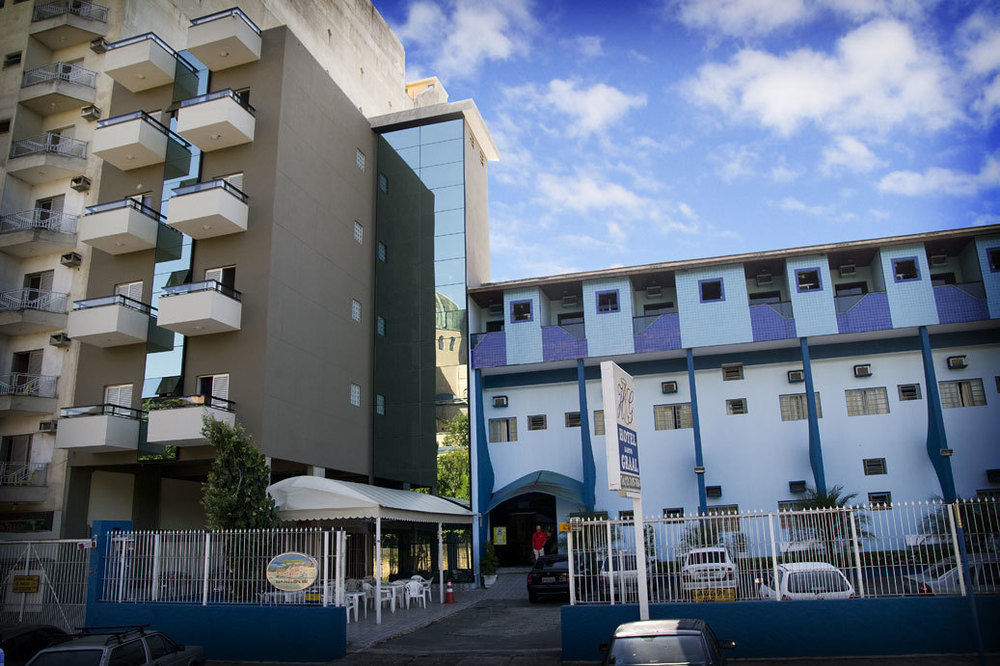 Hotel Santo Graal 阿帕雷西达 外观 照片
