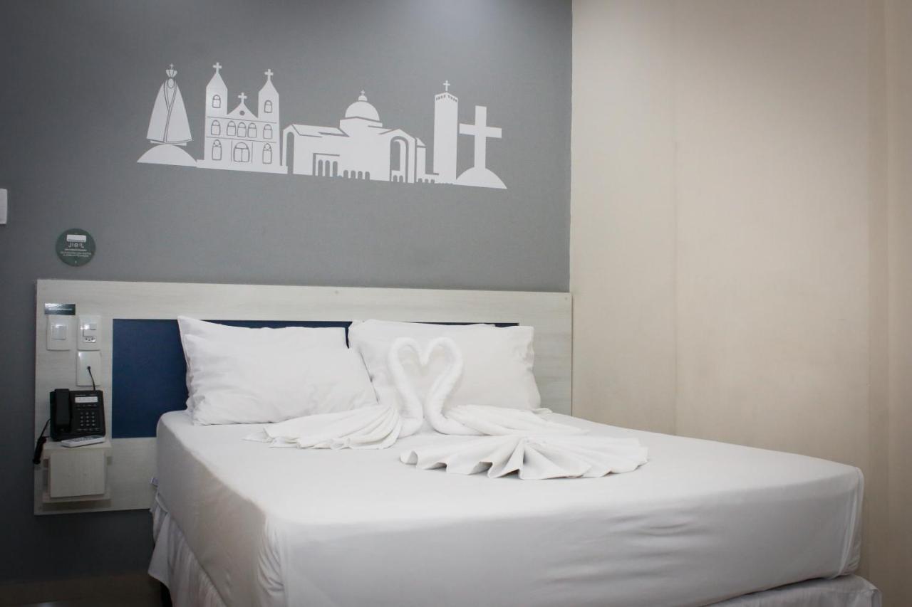 Hotel Santo Graal 阿帕雷西达 外观 照片